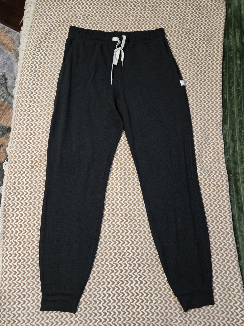 Vuori Women's Performance Jogger Pants